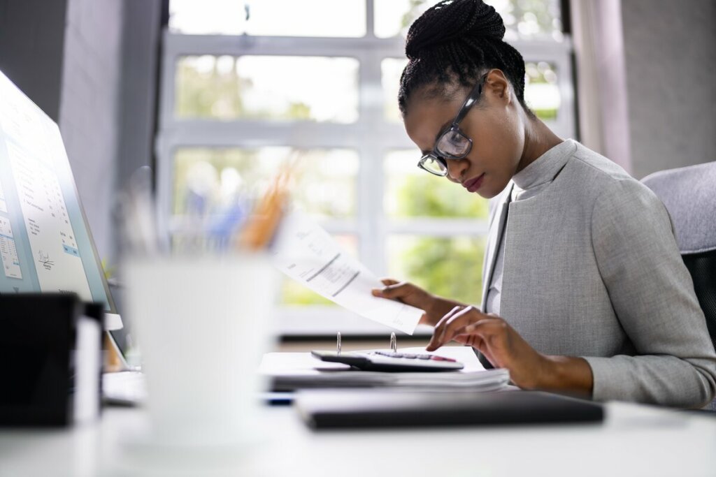 Estratégias de precificação devem ser desenvolvidas considerando a capacidade de compra da comunidade (Imagem: Andrey_Popov | Shutterstock)