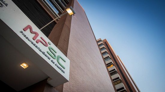 Empresário é alvo de denúncia por suspeita de fraude em licitação no Sul de SC