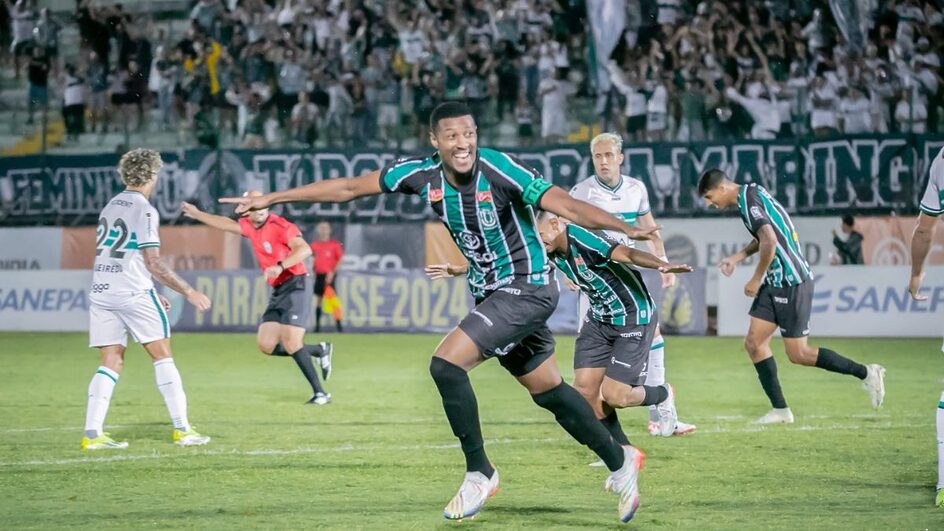 Maringá chega na final do Campeonato Paranaense após eliminar o Coritiba (Foto: Maringá, Divulgação)