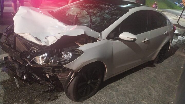 Motorista circula pela contramão e mata motoboy em acidente na BR-101, em São José-4