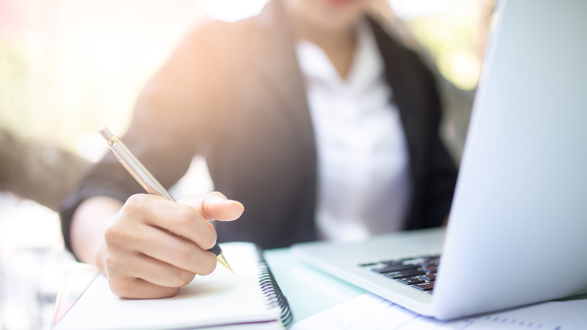 Mulheres empreendedoras recebem menos apoio de instituições do que homens, diz pesquisa
