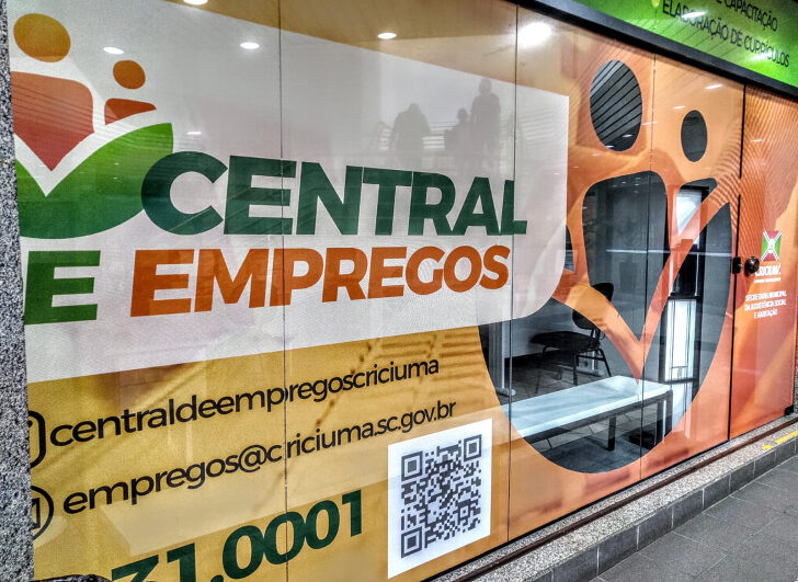 Mutirão oferece mil vagas de emprego e emissão gratuita de documentos em Criciúma