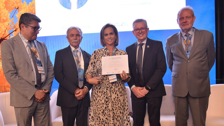 Pesquisadora de Santa Catarina é segunda colocada em prêmio nacional de Ciência, Tecnologia e Inovação