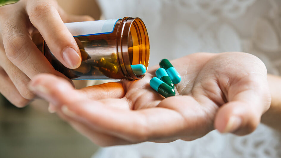 Preço dos medicamentos deve ter reajuste de até 4,5% a partir deste domingo
