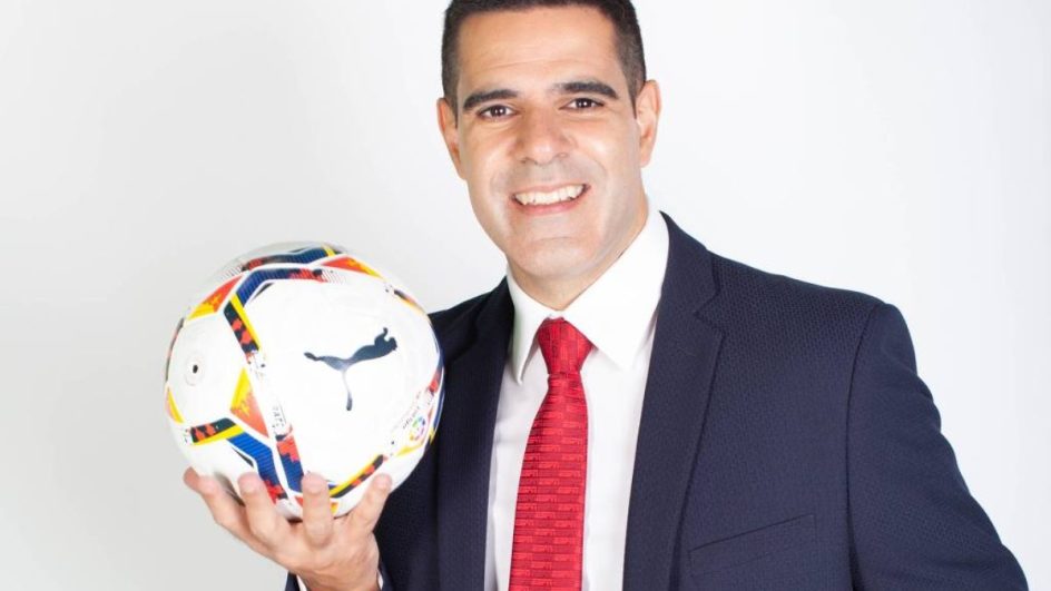 Quem é Paulo Andrade, o novo narrador esportivo da Globo