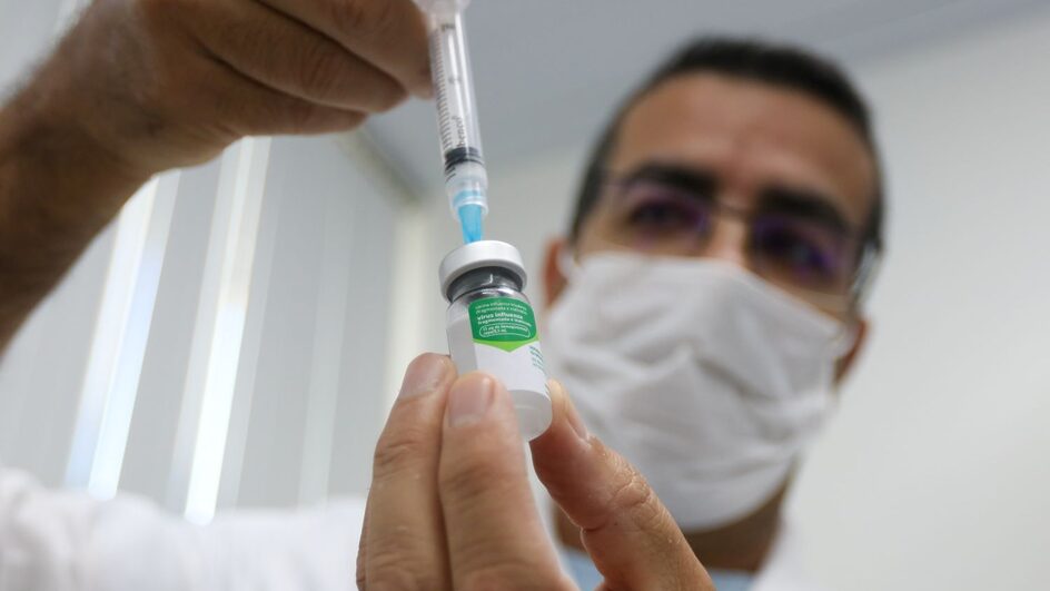 Tubarão começa vacinação contra a gripe nesta segunda-feira
