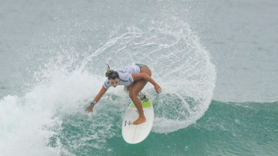 Tainá Hinckel (Marcio David, Layback Pro
