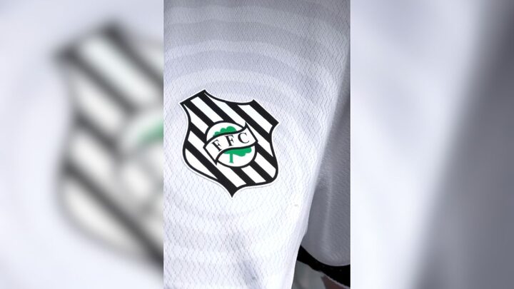 Uniforme Figueirense (Foto: Figueirense, X, Reprodução)