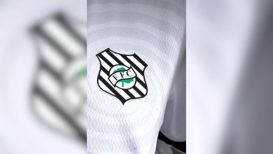 Uniforme Figueirense (Foto: Figueirense, X, Reprodução)