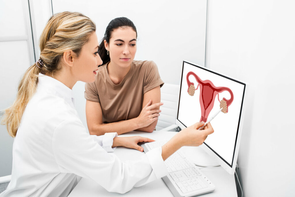 Sangramento vaginal durante a relação sexual é um dos sintomas do câncer de colo de útero (Imagem: Peakstock | Shutterstock)