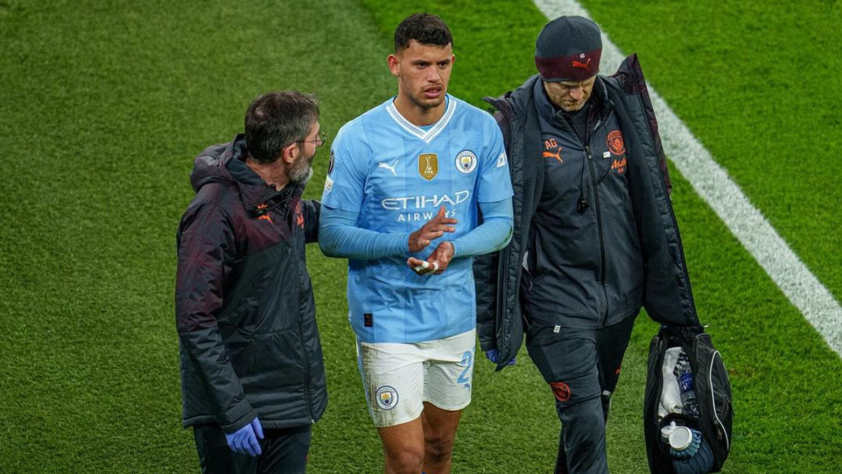 VÍDEO: jogador sofre lesão impressionante em partida da Champions League Manchester City Matheus Nunes