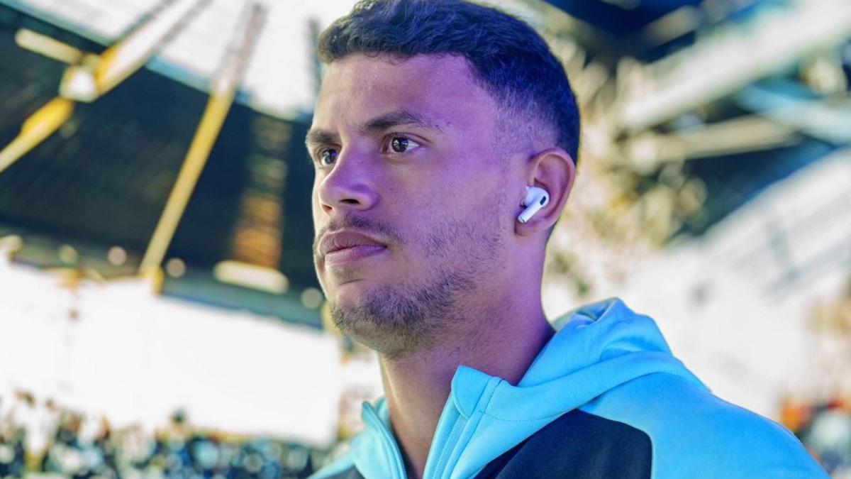 VÍDEO: jogador sofre lesão impressionante em partida da Champions League Manchester City Matheus Nunes