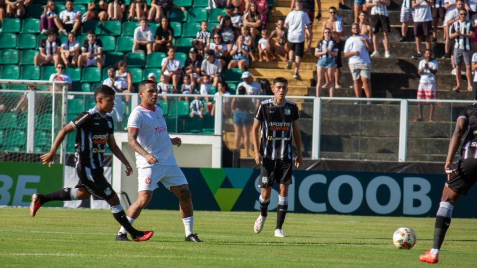 Veja como foi Figueirense x Inter de Lages