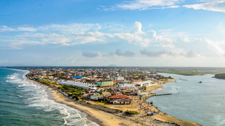 Veja as dez vagas com os maiores salários em concurso público aberto em praia de SC