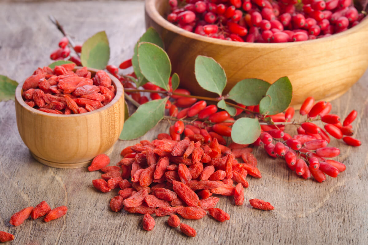 O consumo de goji berry é benéfico para a saúde (Imagem: Soyka | Shutterstock)