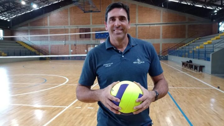 seleção brasileira de vôlei giovane gávio.png