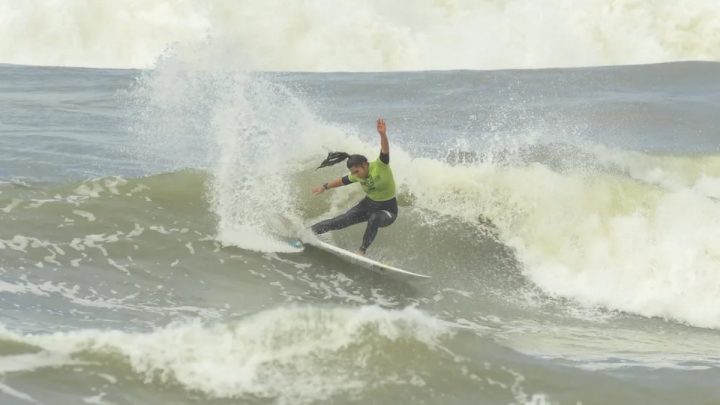 As provas se surfe não serão em Paris; a brasileira vai a Teahupooo, no Haiti, para competir (Foto: Marcio Davi, Divulgação)