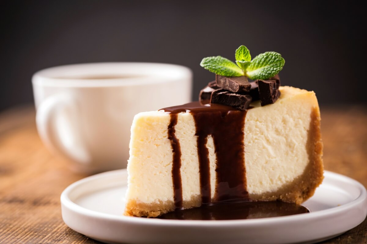 Torta de amendoim com whey protein (Imagem: Vladislav Noseek | Shutterstock)