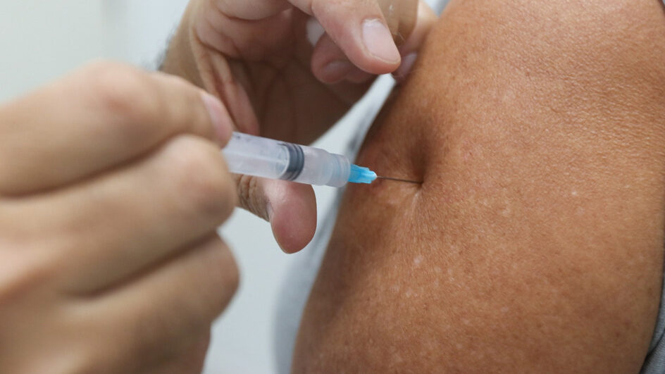 Após Dia D contra a gripe, cobertura vacinal chega a 20,7% dos grupos prioritários em SC