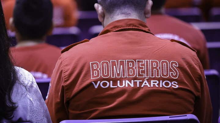 Projeto para instituir o Dia Nacional do Bombeiro Voluntário destaca a importância dos membros