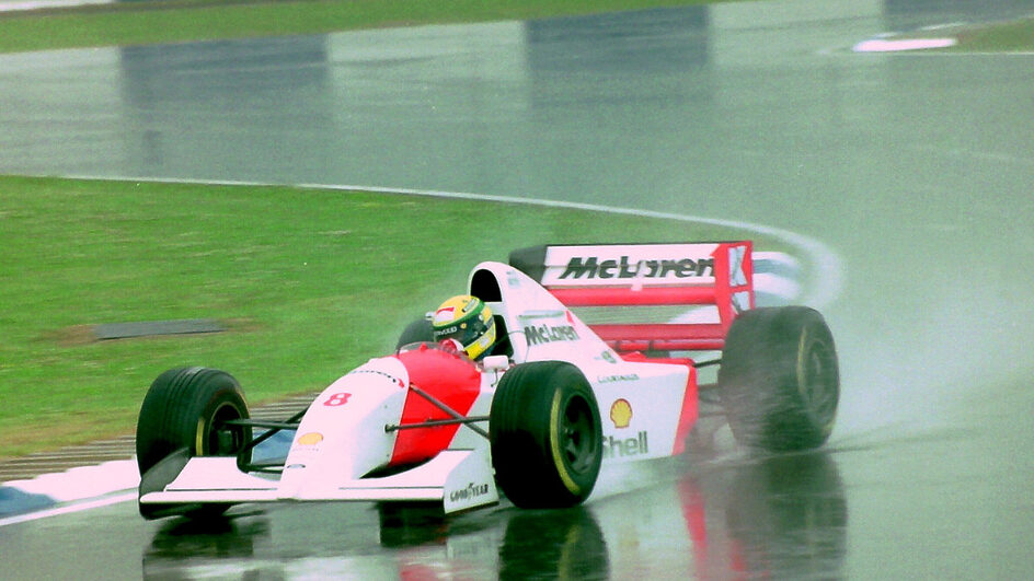 ChatGPT coloca Ayrton Senna como melhor da Fórmula 1 e Galvão Bueno reage (1)
