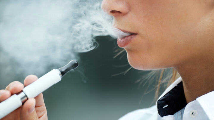 Anvisa se reúne para discutir a regulação dos cigarros eletrônicos