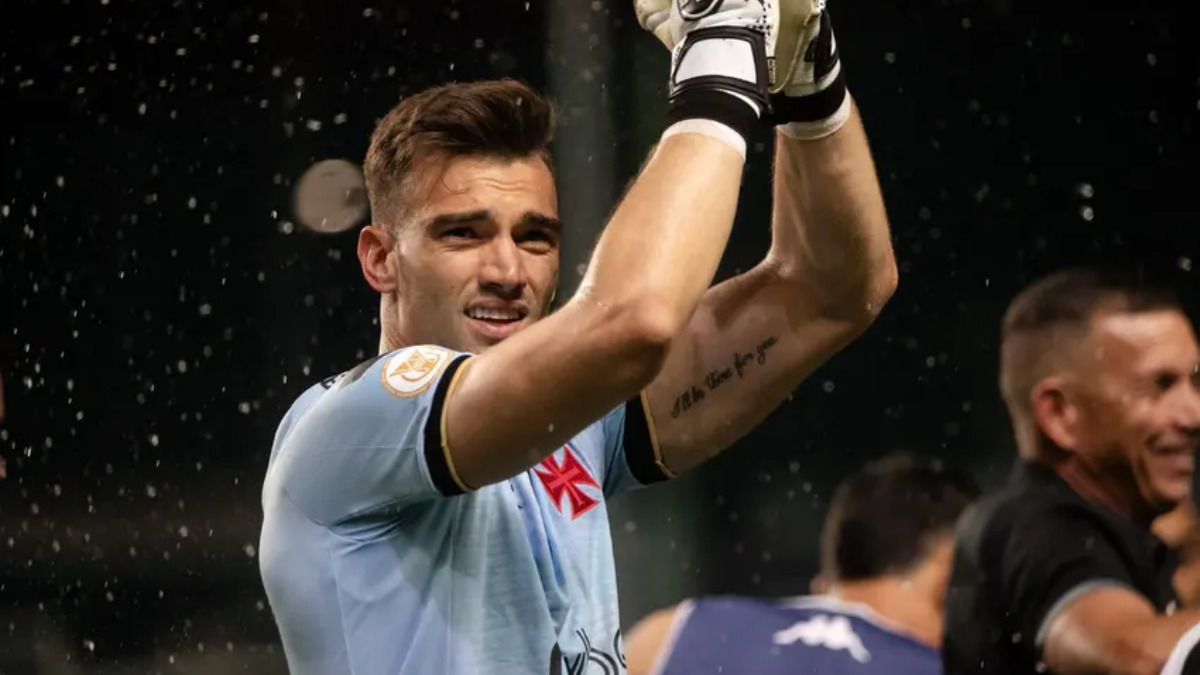 Dia-do-Goleiro-saiba-o-preco-no-Cartola-Leo-Jardim-Vasco-Foto-Leandro-AmorimVasco.jpg