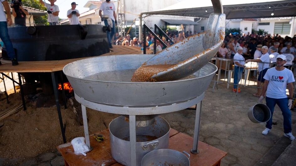 Maior caldo de tilápia do mundo.
