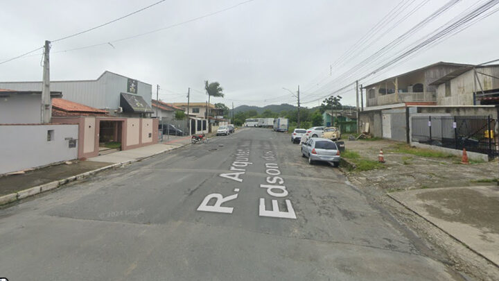 Homem questiona barulho de vizinho embriagado e é morto a facadas em Itajaí