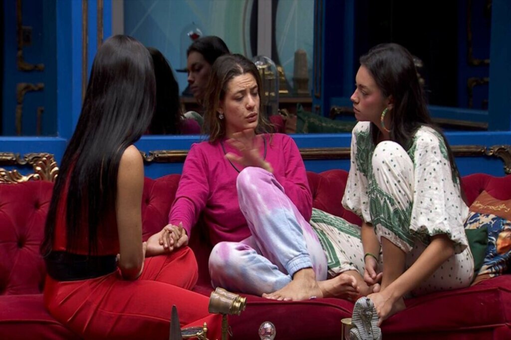 Acusações contra Alane e Beatriz deixou Isabelle receosa com as sisters (Imagem: Reprodução digital | TV Globo)