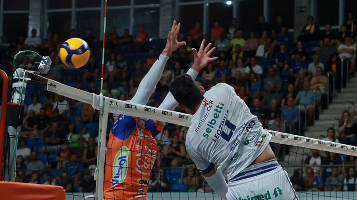Joinville vence o São José no primeiro jogo dos playoffs da Superliga Masculina de Vôlei