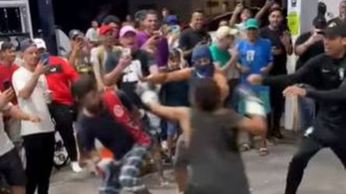 Lutas clandestinas levam público da internet para UFC de rua e chocam pela violência