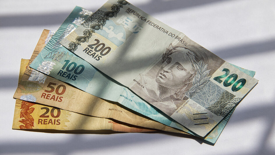 Mais de 20 mil catarinenses vão receber R$ 16 milhões da Receita Federal no final de abril
