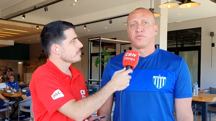 CBN Floripa fez uma entrevista exclusiva com Marquinhos, coordenador técnico do Avaí, sobre expectativas para a Série B 2024 (Foto: Reprodução, TV Globo)