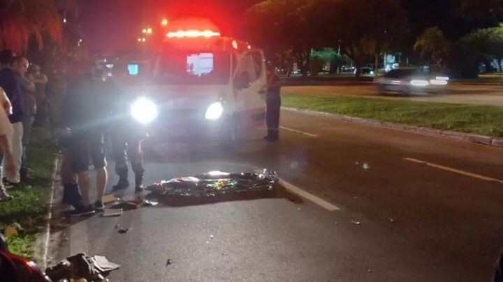 Mulher em situação de rua atropelada