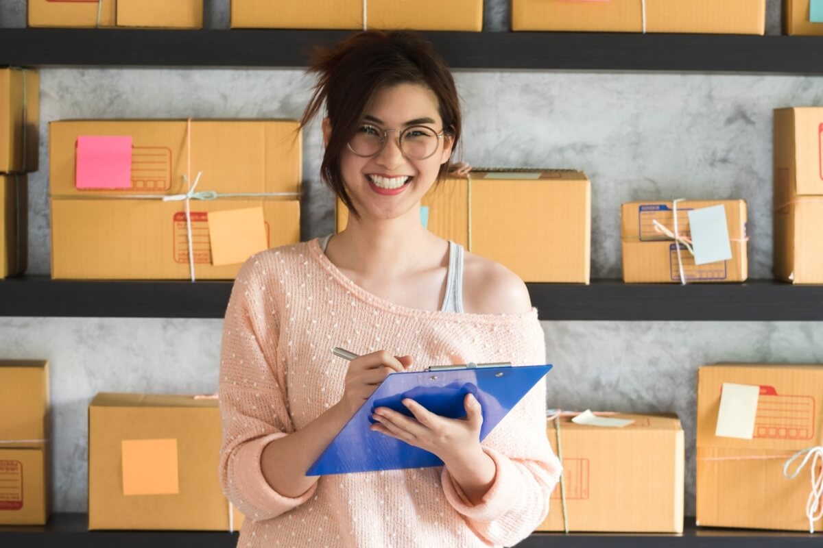 Não existe uma fórmula para empreender, mas com dicas simples é possível trilhar a jornada com mais tranquilidade (Imagem: Vasin Lee |  Shutterstock)