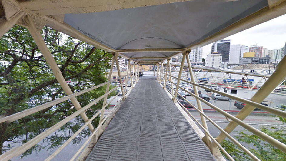 TCE-SC cobra relatórios e projetos de elevado, passarela e ponte em Florianópolis