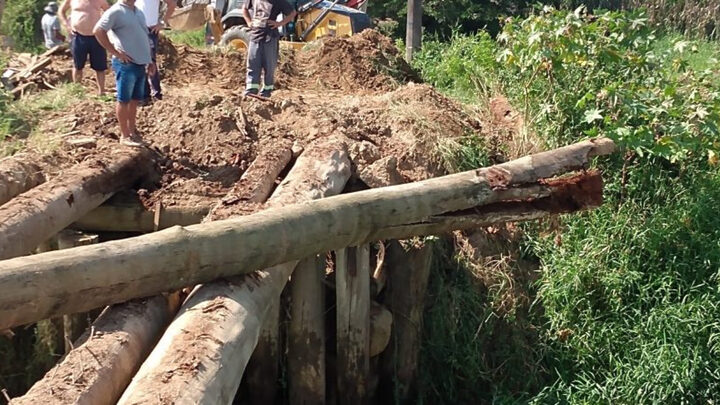 Ponte interditada em 'condição alarmante' passa por reparos emergenciais no Sul de SC
