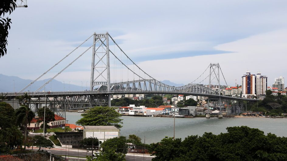 Confira como funcionam os serviços públicos de Florianópolis no feriado do Dia do Trabalhador