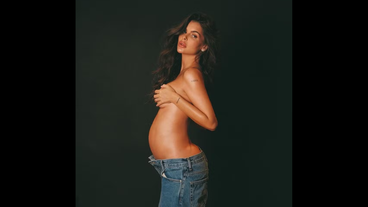 Suposta-mae-de-3o-filho-de-Neymar-Amanda-Kimberlly-faz-ensaio-de-fotos-de-gestante-8.jpg