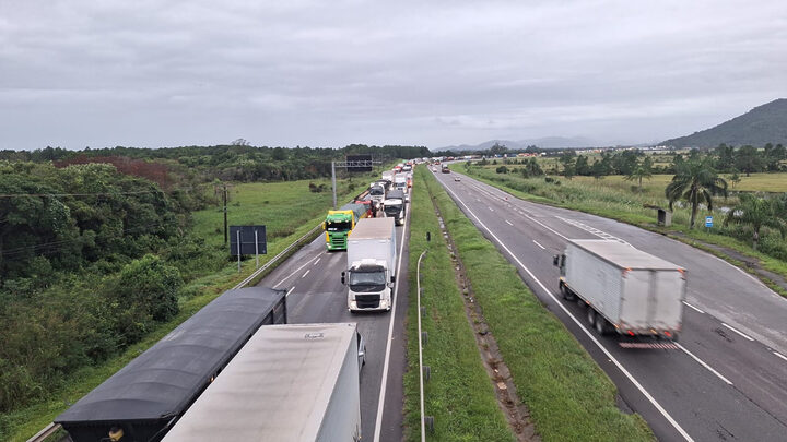 Trânsito na BR-101