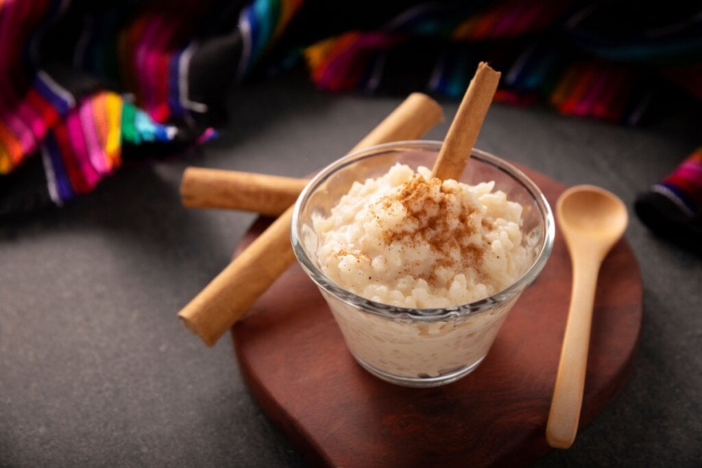 Arroz-doce com leite de coco (Imagem: Sergio Hayashi | Shutterstock)