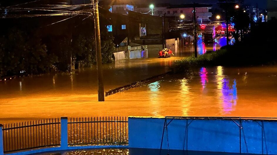 Com acúmulo de 188 milímetros, Joinville tem alerta de para temporais até terça-feira
