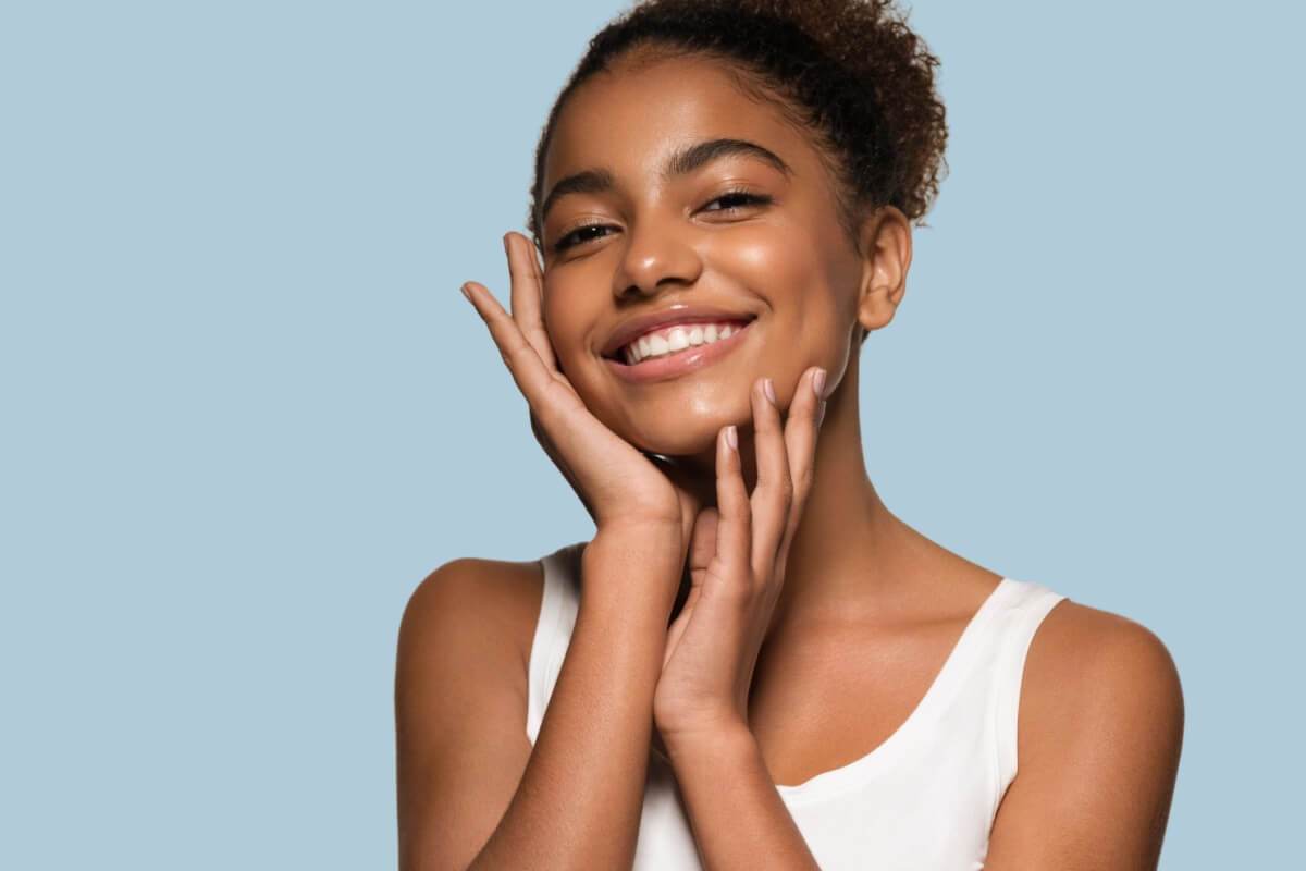 A pele precisa de cuidados redobrados no outono (Imagem: Irina Bg | Shutterstock)
