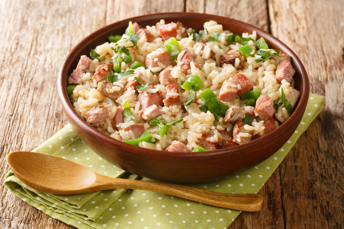 Arroz carreteiro (Imagem: AS Foodstudio | Shutterstock)