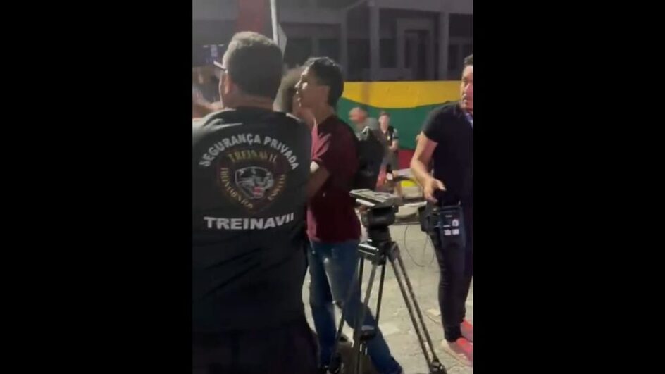 Equipe da NSC é agredida durante cobertura em Brusque