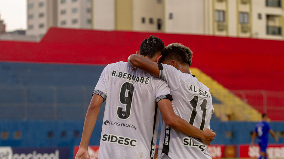 Atacante Renan Bernabé pode deixar o Figueirense livre ao final da temporada (Foto: Patrick Floriani, FFC)