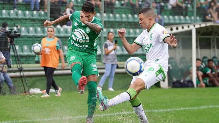 Chapecoense x América-MG (Foto: Tiago Meneghini, Chapecoense)