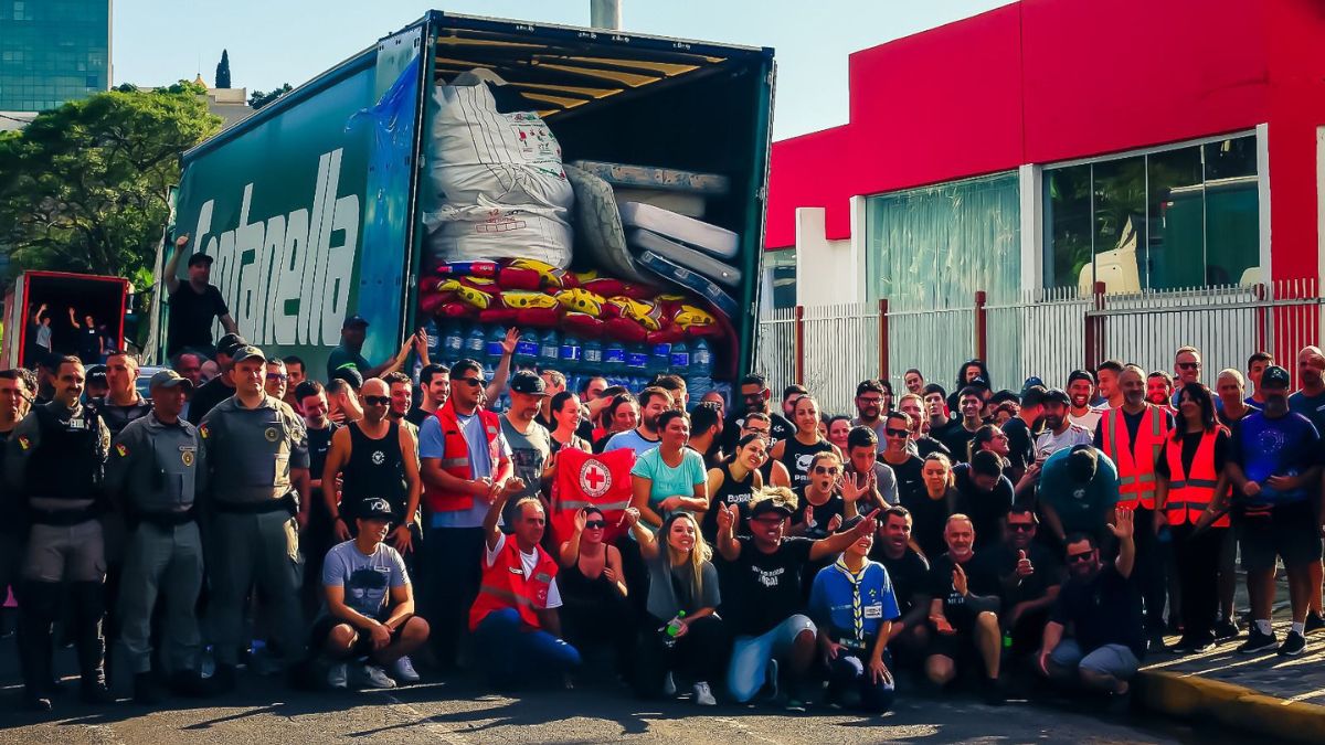 Cruz vermelha já arrecadou toneladas de doações em Criciúma