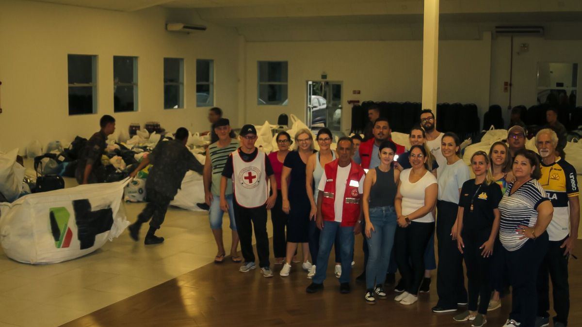 Cruz vermelha já arrecadou toneladas de doações em Criciúma